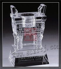 水晶誠信鼎 四川成都鄭氏水晶工藝品廠的匠心之作